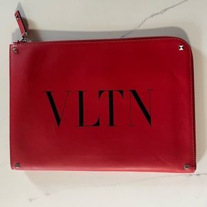 Valentino Garavani Pouch/Portfolio